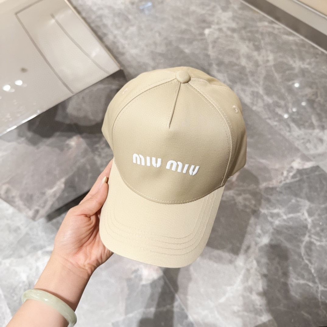 Miu Miu Caps